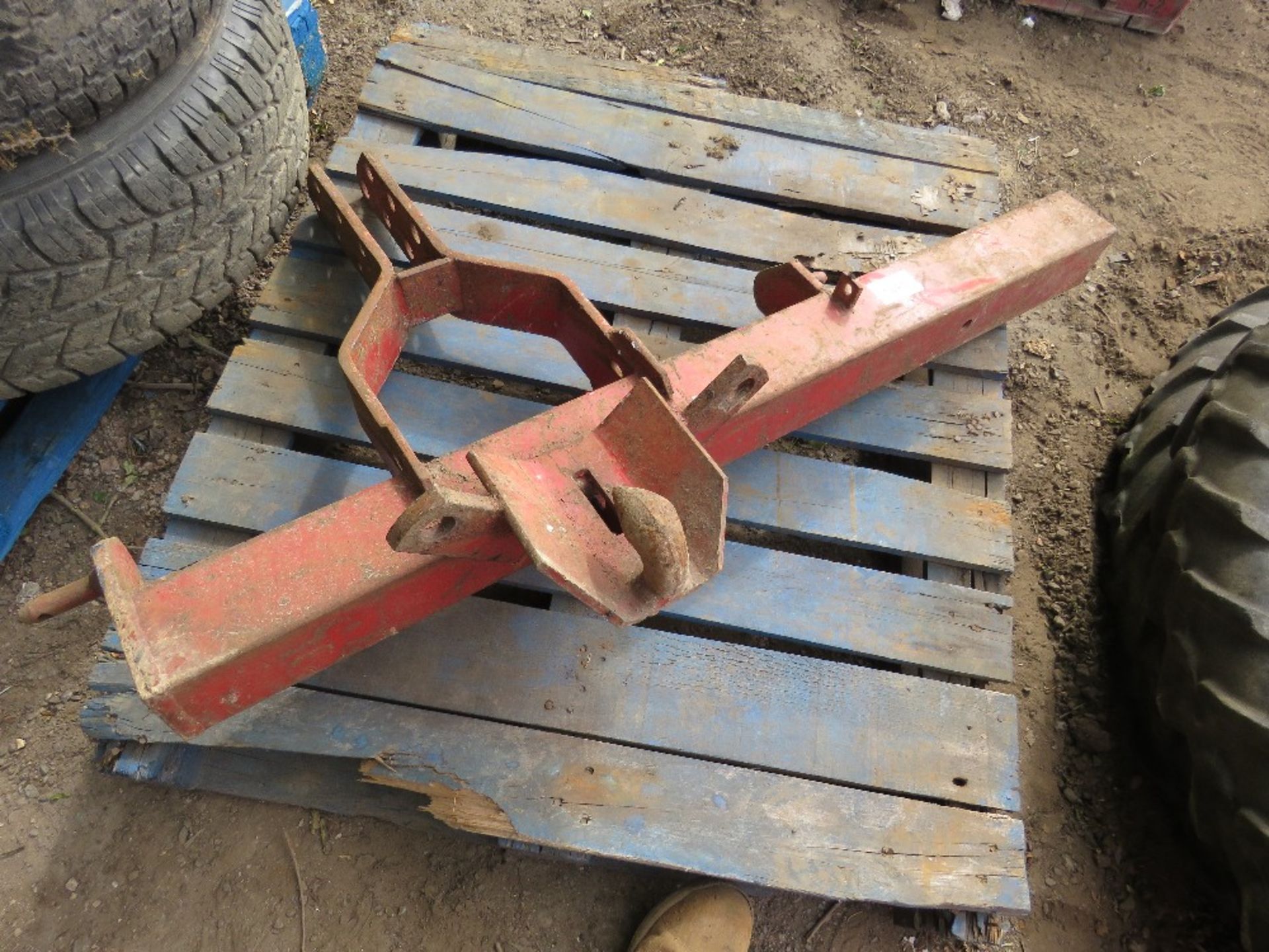 3 POINT LINKAGE MOUNTED TRAILER HOOK UNIT