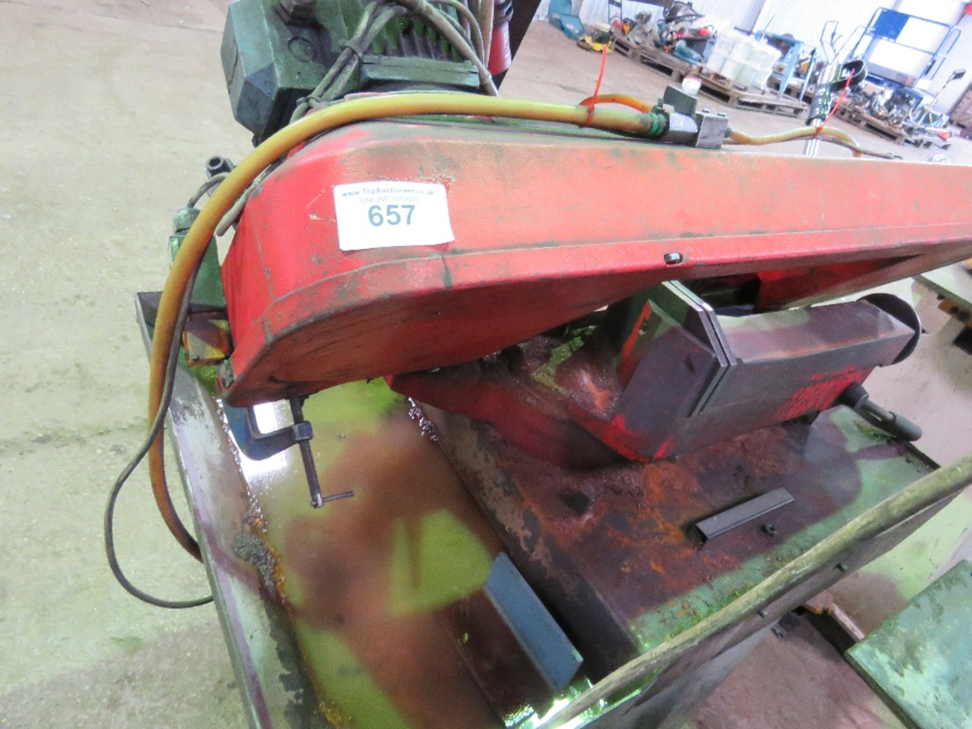 FAT 270 3 PHASE METAL CUTTING BANDSAW sourced from company liquidation - Image 3 of 3