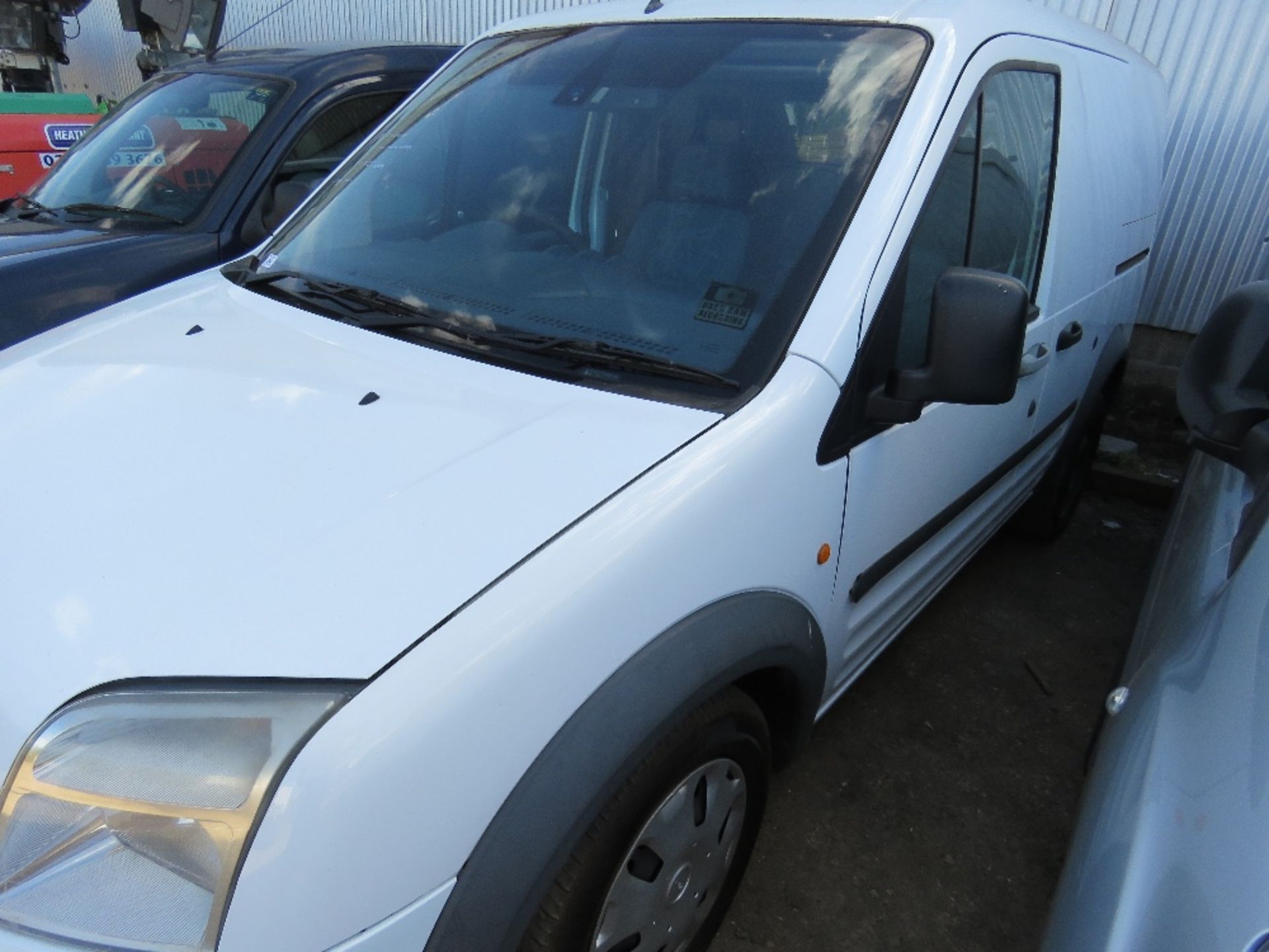 FORD TRANSIT CONNECT PANEL VAN 122,255 REC MILES, WITH AIR CON. REG:AV12 OFZ WITH V5. TESTED TILL 3 - Image 7 of 8