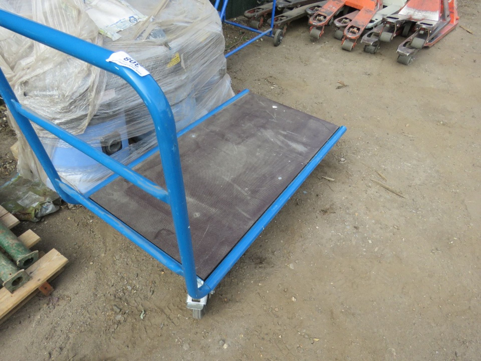 4 WHEEL TROLLEY, EX COMPANY LIQUIDATION - Image 2 of 2