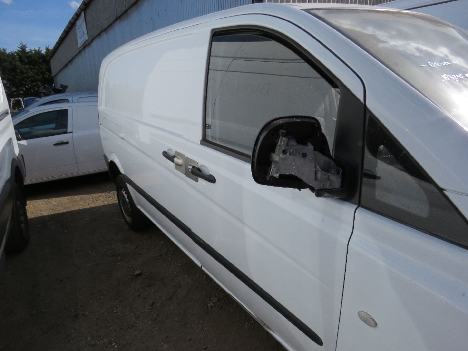 MERCEDES VITO PANEL VAN REG:DE58 EOU, 157,295 REC MILES. WHEN TESTED WAS SEEN TO DRIVE, STEER AND BR - Image 2 of 8