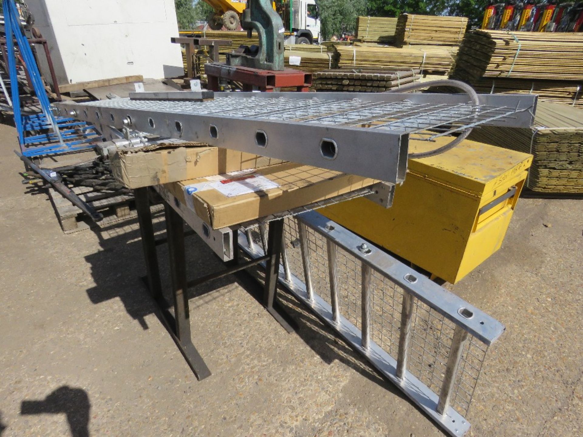 MIXED CONVEYOR PARTS sourced from company liquidation