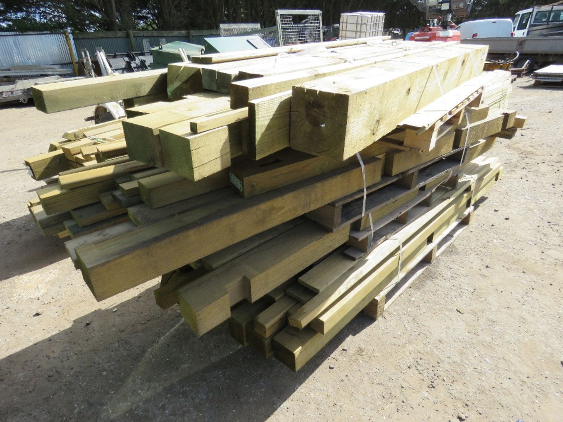 3 X PALLETS OF ASSORTED GATE AND FENCING POSTS - Image 2 of 3