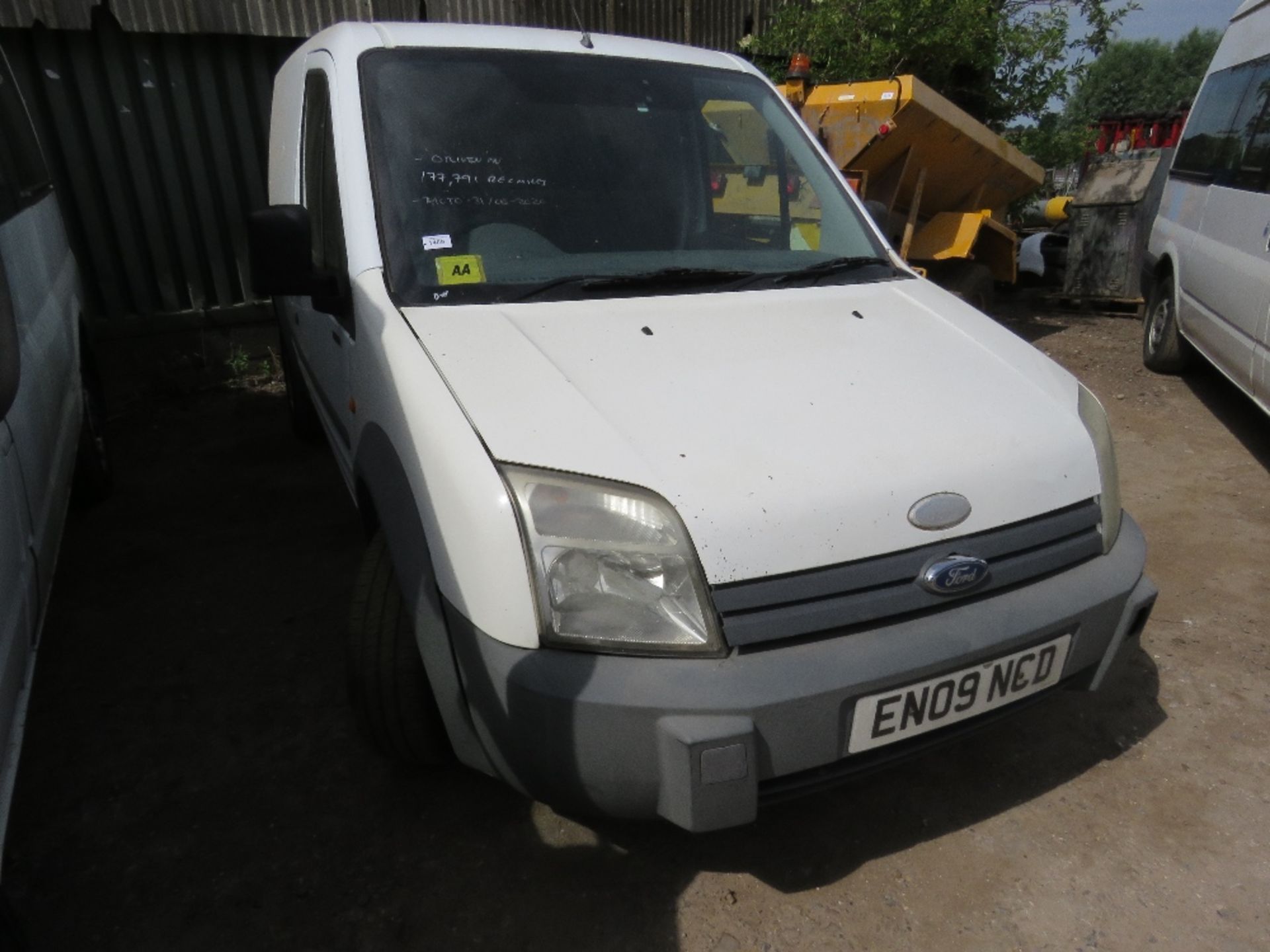 FORD TRANSIT CONNECT PANEL VAN REG: EN09 NCD TESTED TILL 31/08/20, 177,791 REC MILES. DIRECT EX LOC