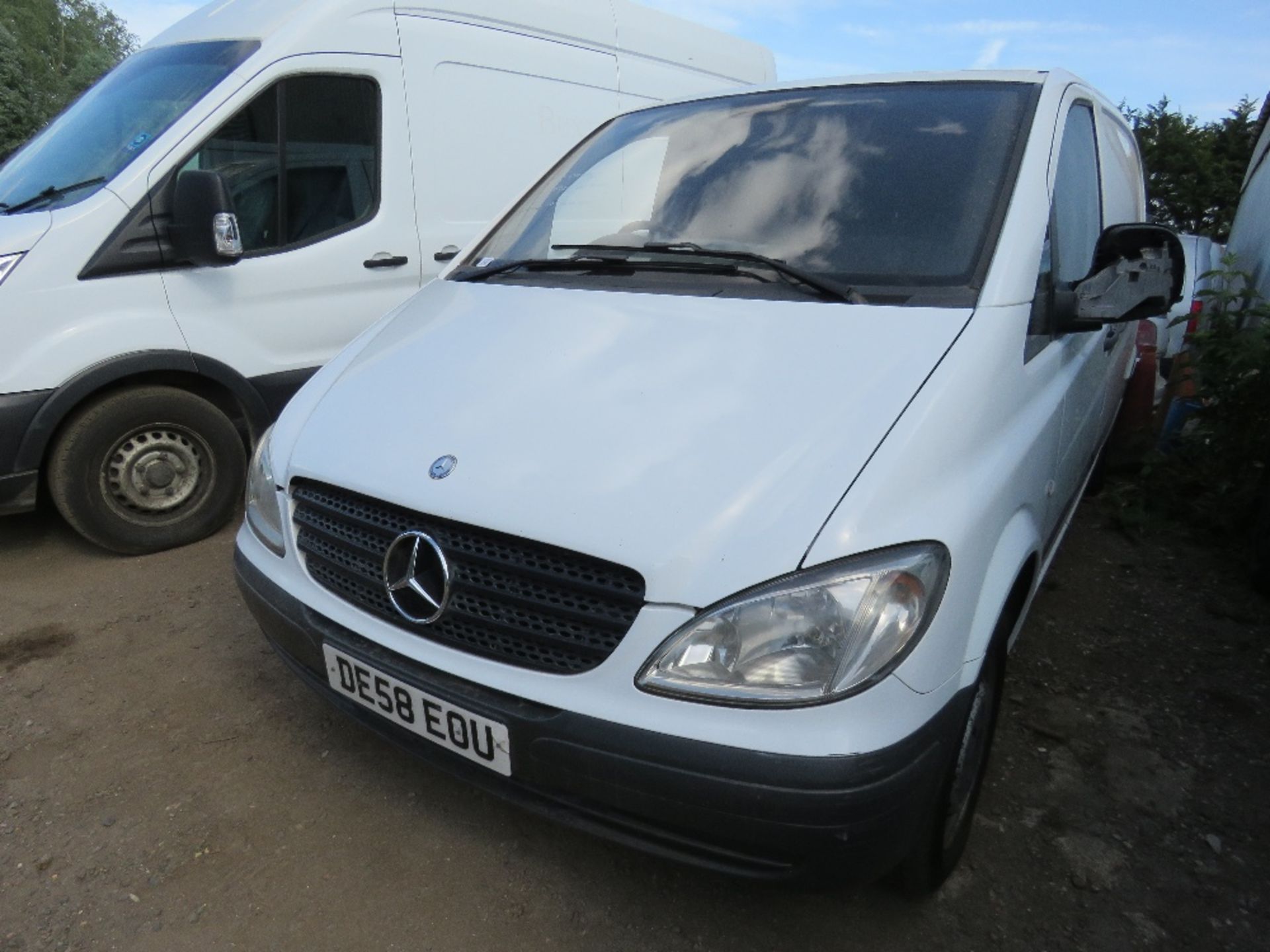 MERCEDES VITO PANEL VAN REG:DE58 EOU, 157,295 REC MILES. WHEN TESTED WAS SEEN TO DRIVE, STEER AND BR - Image 8 of 8