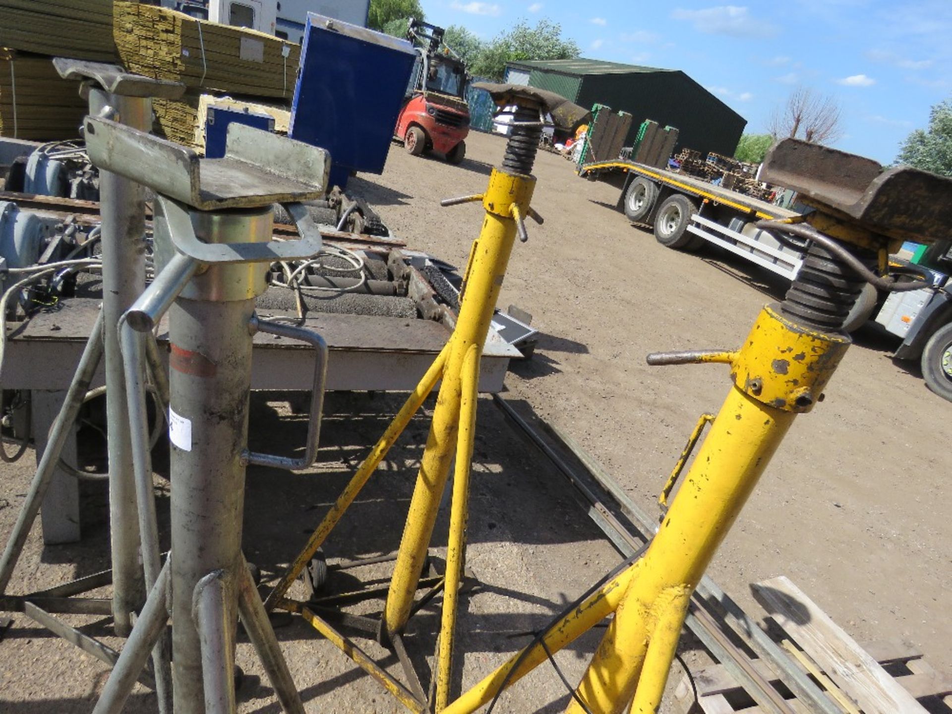 4 X HIGH REACH 7.5TONNE RATED AXLE SUPPORT STANDS, EX COMPANY LIQUIDATION - Image 2 of 2