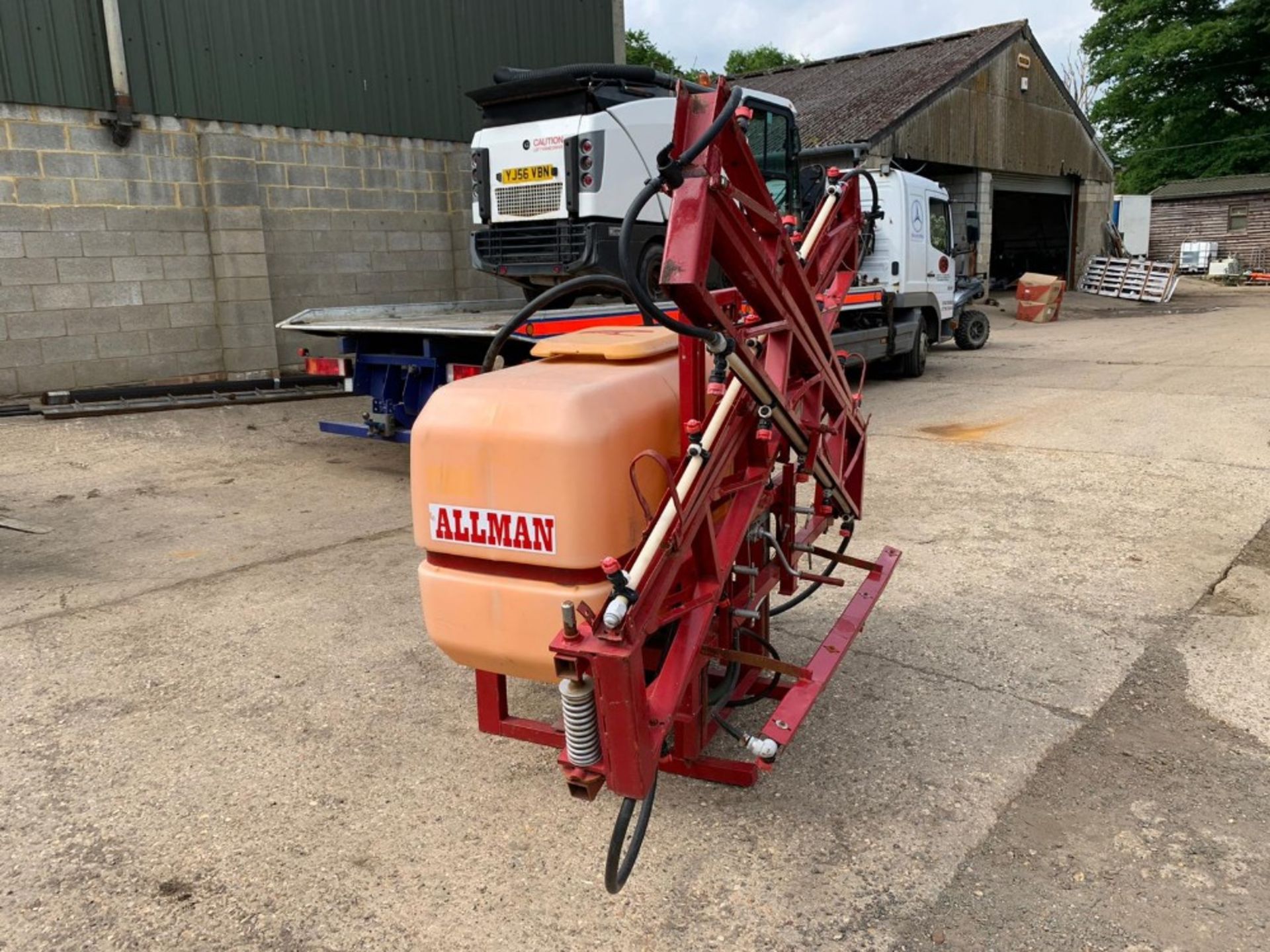 ALLMAN 12 METRE TRACTOR MOUNTED SPRAYER. C/W PTO SHAFT AND PUMP, PUMP TURNS AND FEELS OK, FEW WELDS - Image 2 of 6