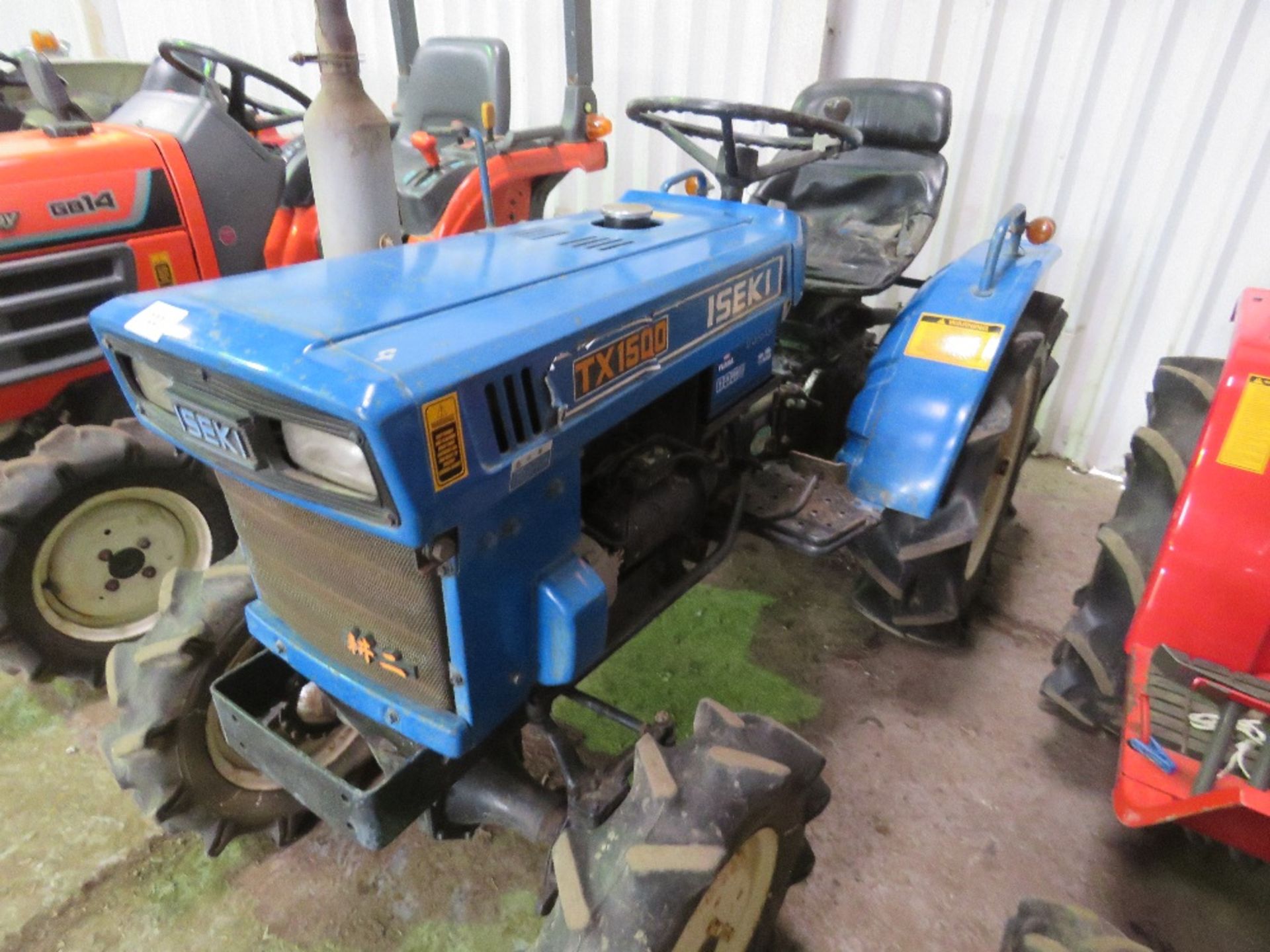 ISEKI TX1500 4WD COMPACT TRACTOR WITH REAR LINKAGE WHEN TESTED WAS SEEN TO START, DRIVE, STEER AND B - Image 2 of 3
