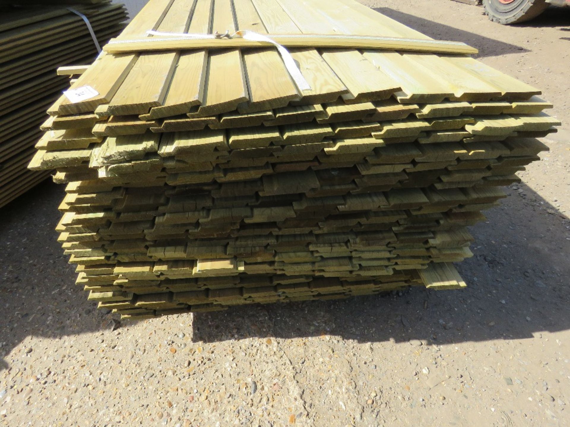 1 X PACK OF SHIPLAP TIMBER FENCE CLADDING @ 1.83M X 9CM WIDE X 1.5CM DEEP APPROX - Image 2 of 3
