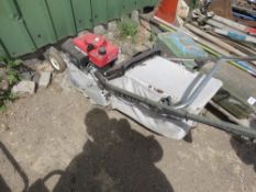 HONDA ROLLER MOWER