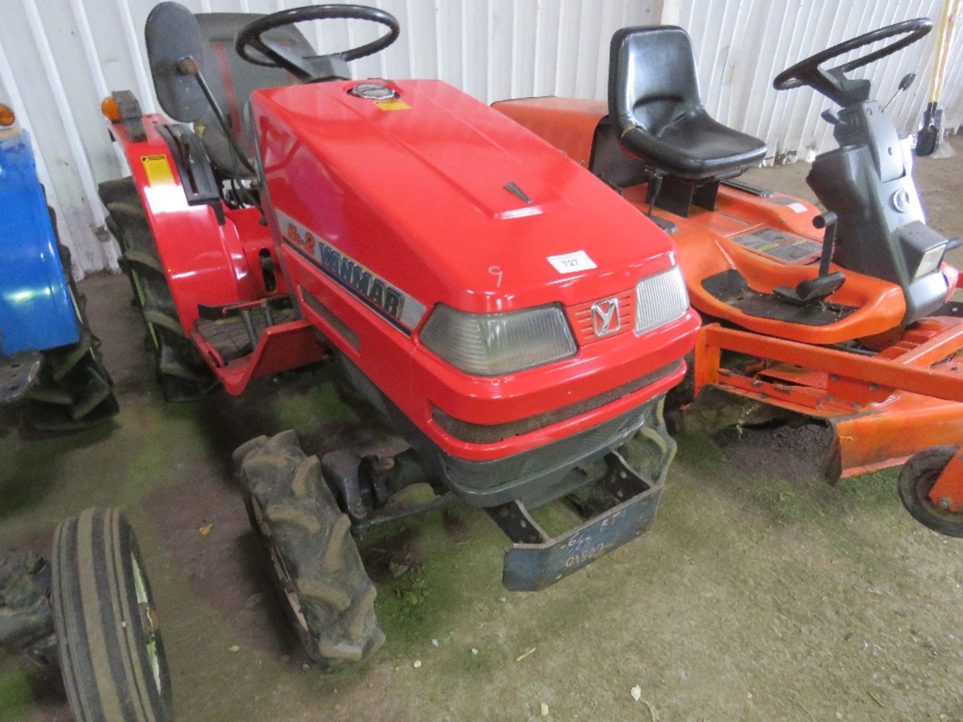 YANMAR KE2 4WD COMPACT TRACTOR WITH REAR LINKAGE WHEN TESTED WAS SEEN TO START, DRIVE, STEER AND BRA
