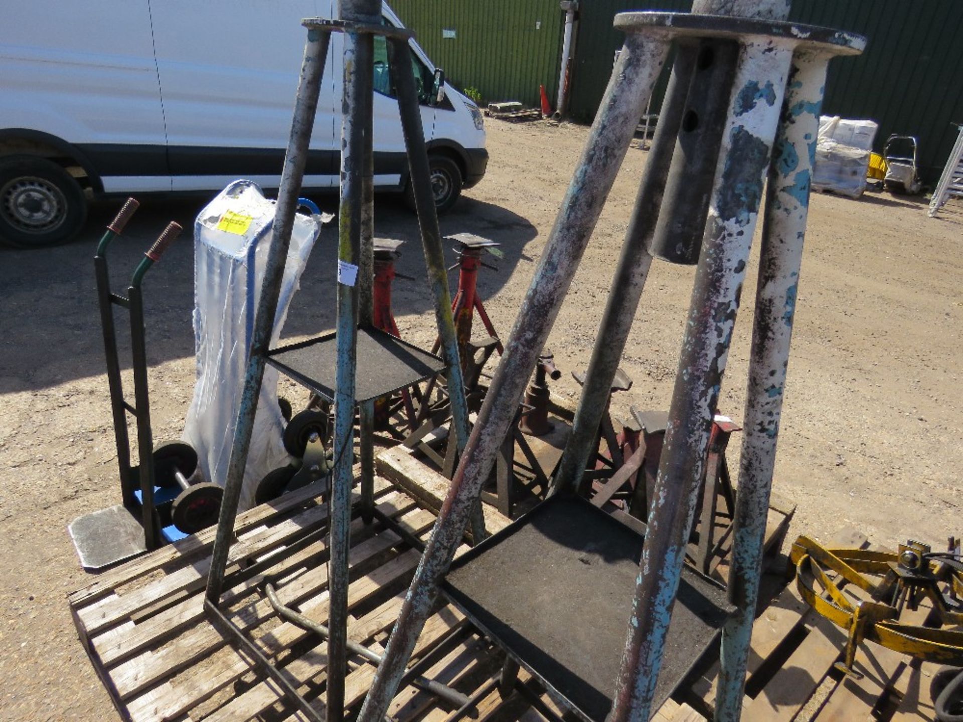 2X AXLE STANDS HIGH REACH TYPE sourced from company liquidation - Image 2 of 2