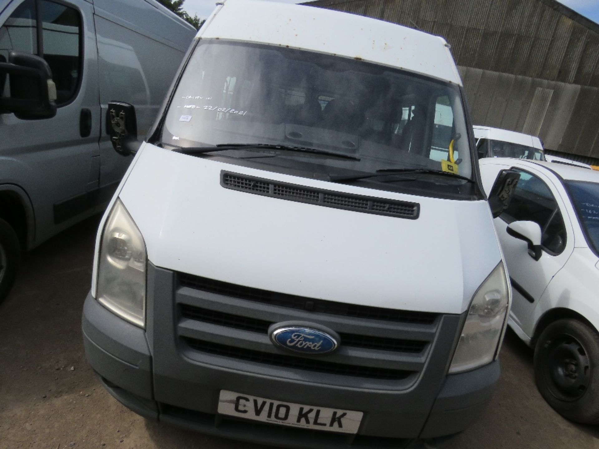 9 SEATER FORD TRANSIT MINI BUS WITH STORAGE BOOT REG: CV10 KLK TESTED TILL 22/2/21. DIRECT EX LOCAL - Image 2 of 7