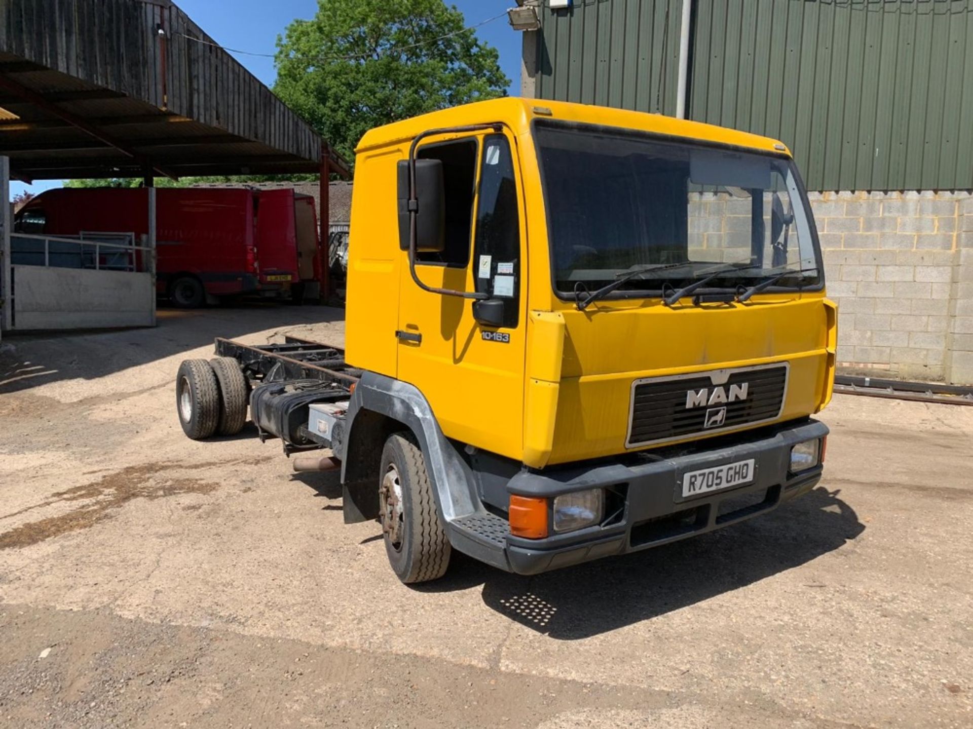 MAN 10-163 CHASSIS CAB. YEAR 1998 R REG, V5 LOGBOOK, 2 SETS OF KEYS AND CAB PLATE PRESENT. SEEN TO S