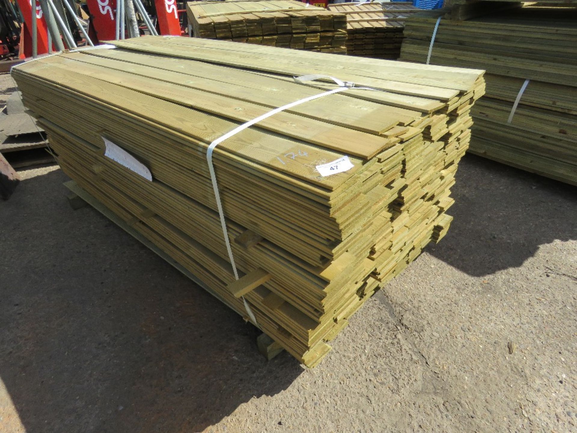 1 X PACK OF FENCE TIMBER CLADDING @1.74METRE LENGTH X 9.5CM WIDE X0.8CM DEPTH