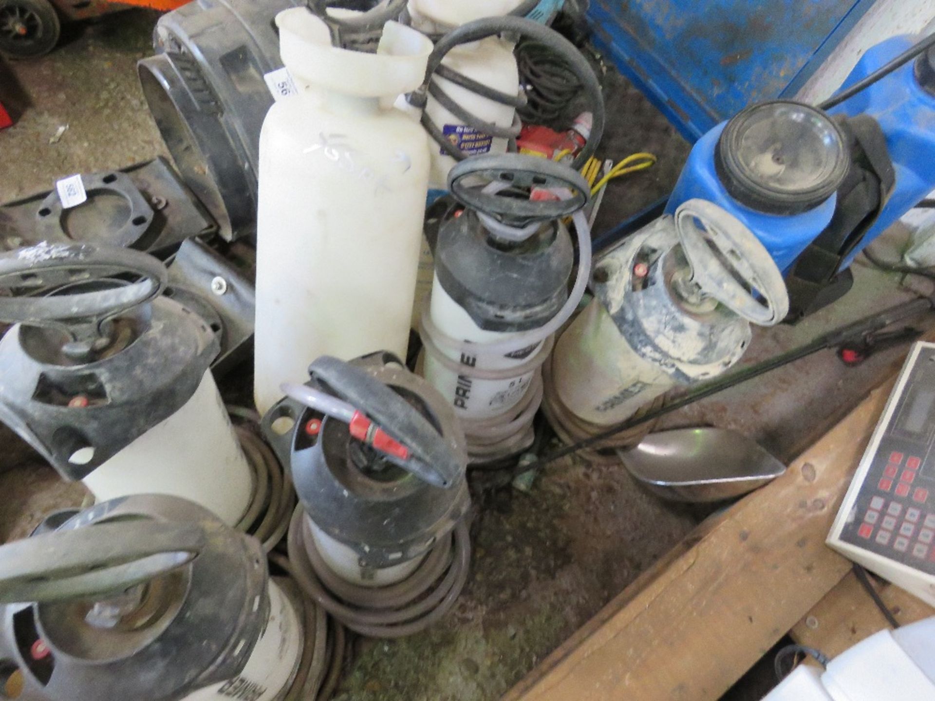 Pallet of 7no. items of scales, tills and printers plus wet cut bottles and knapsack sprayer - Image 2 of 5