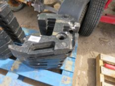 7 X 25KG SOLIS TRACTOR WEIGHTS
