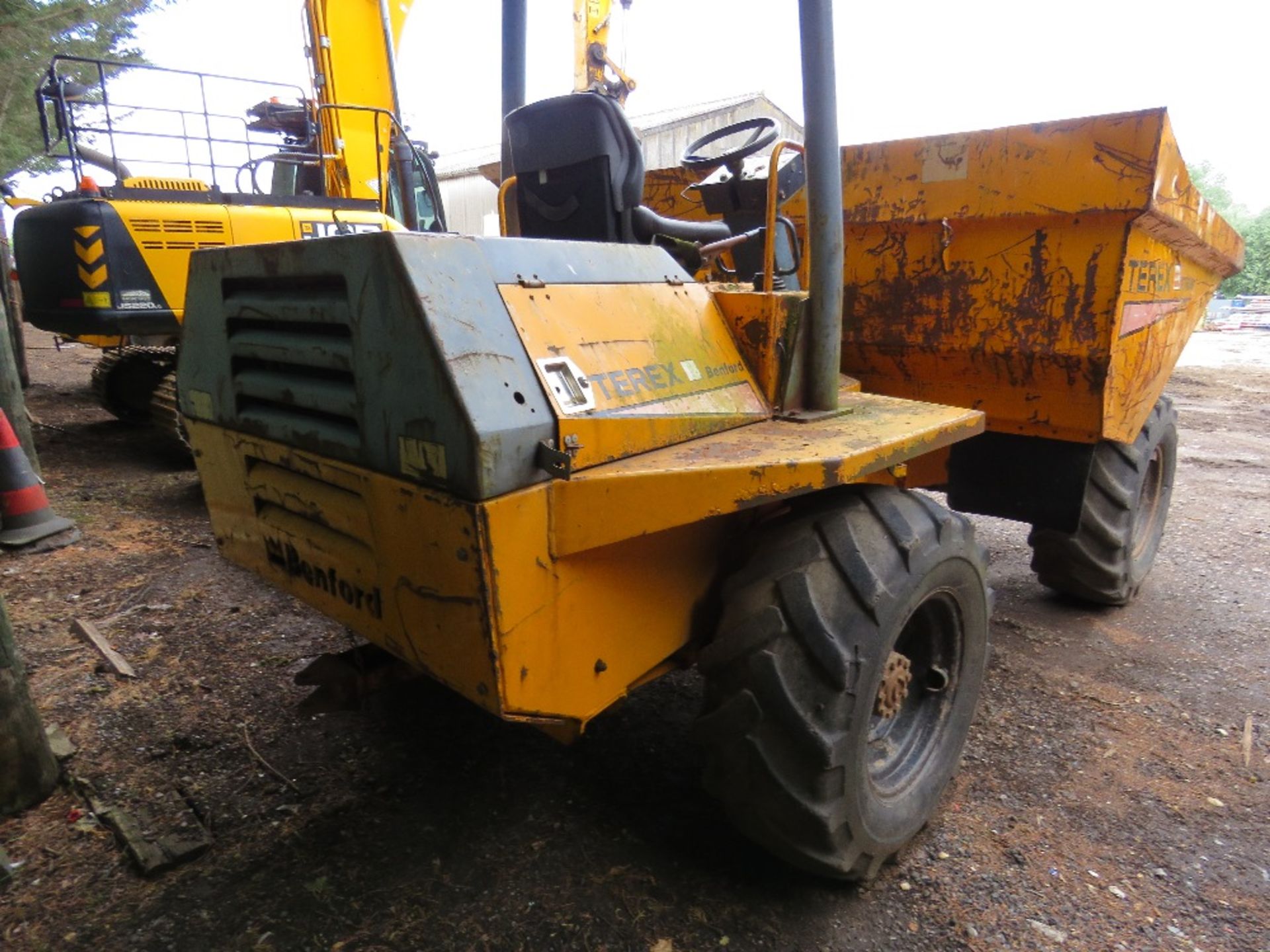 TEREX PT6000 6 TONNE DUMPER YEAR 2004 SN:SLBDDN00E404EM095. WHEN TESTED WAS SEEN TO DRIVE, STEER, - Image 7 of 7