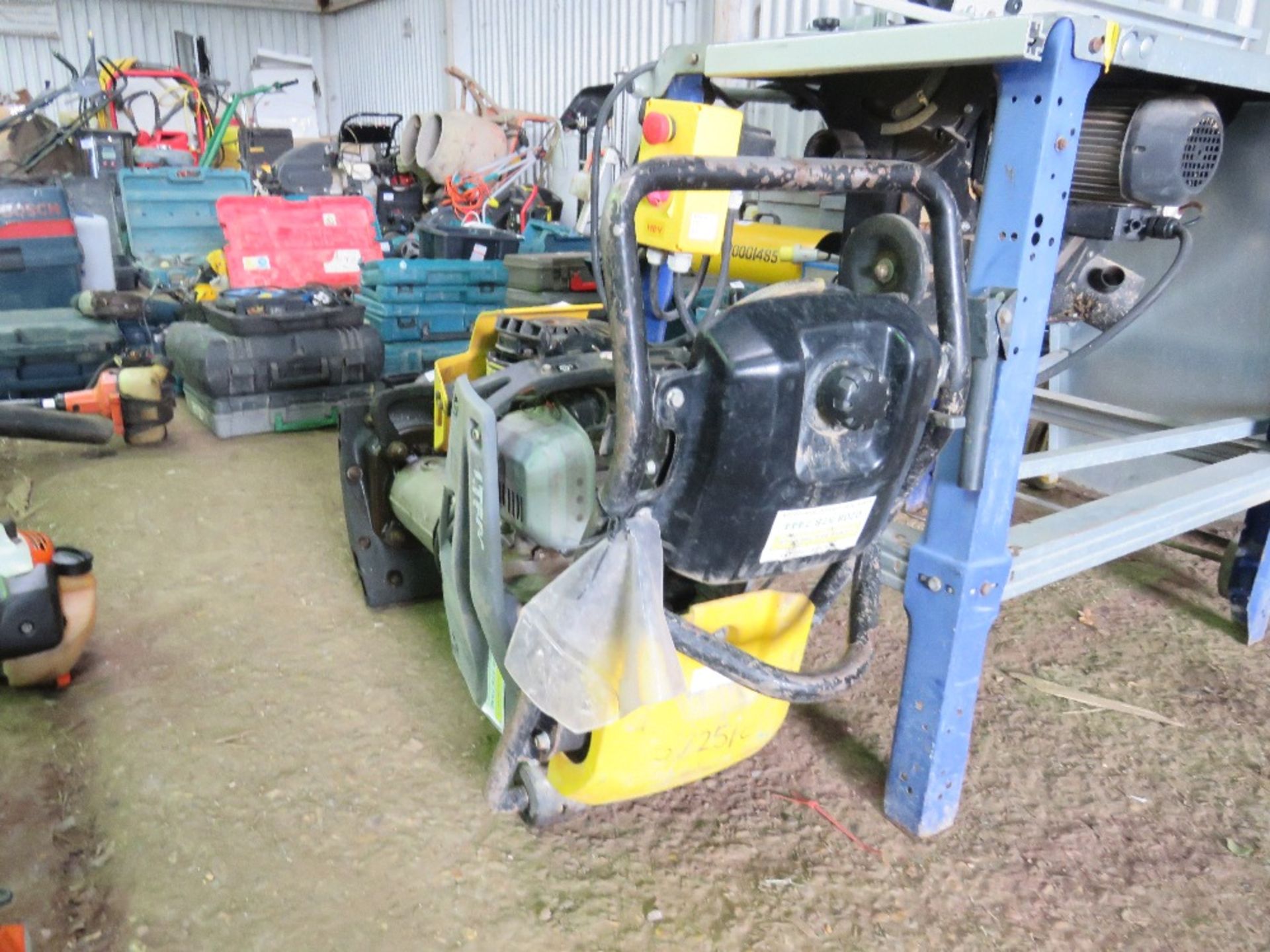 WACKER 5015 TRENCH COMPACTOR. WHEN TESED WAS SEEN TO TURN OVER BUT NOT STARTING?? - Image 2 of 2