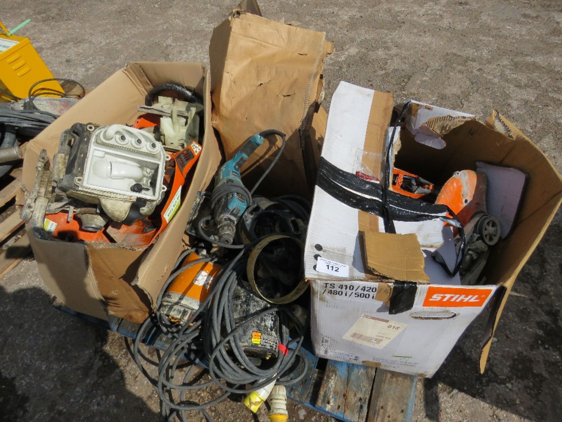 PALLET OF STIHL PETROL SAW AND MACHINE PARTS