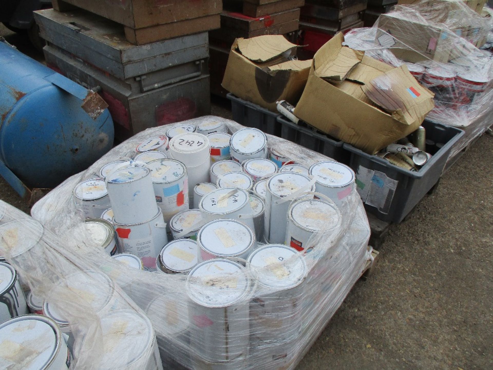 5 X PALLETS OF ASSORTED PAINTS....EX COMPANY LIQUIDATION - Image 2 of 9