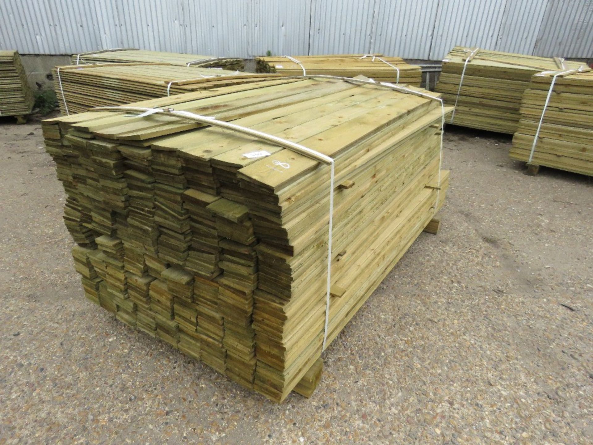 LARGE PACK OF FEATHER EDGE FENCE CLADDING TIMBER, 1.8M LONG X 10CM WIDE APPROX