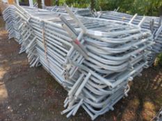 APPROX 35 X METAL PEDESTRIAN BARRIERS................................... ADDITIONAL TERMS: All items