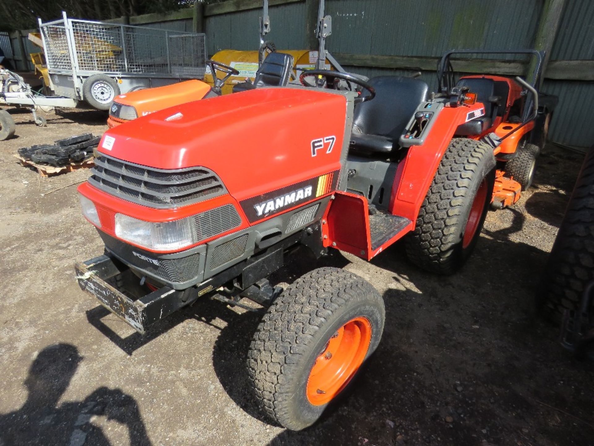 YANMAR F7 COMPACT TRACTOR ON GRASS TYRES. 125 REC HRS. WHEN TESTED WAS SEEN TO RUN, DRIVE, STEER AND - Image 2 of 6
