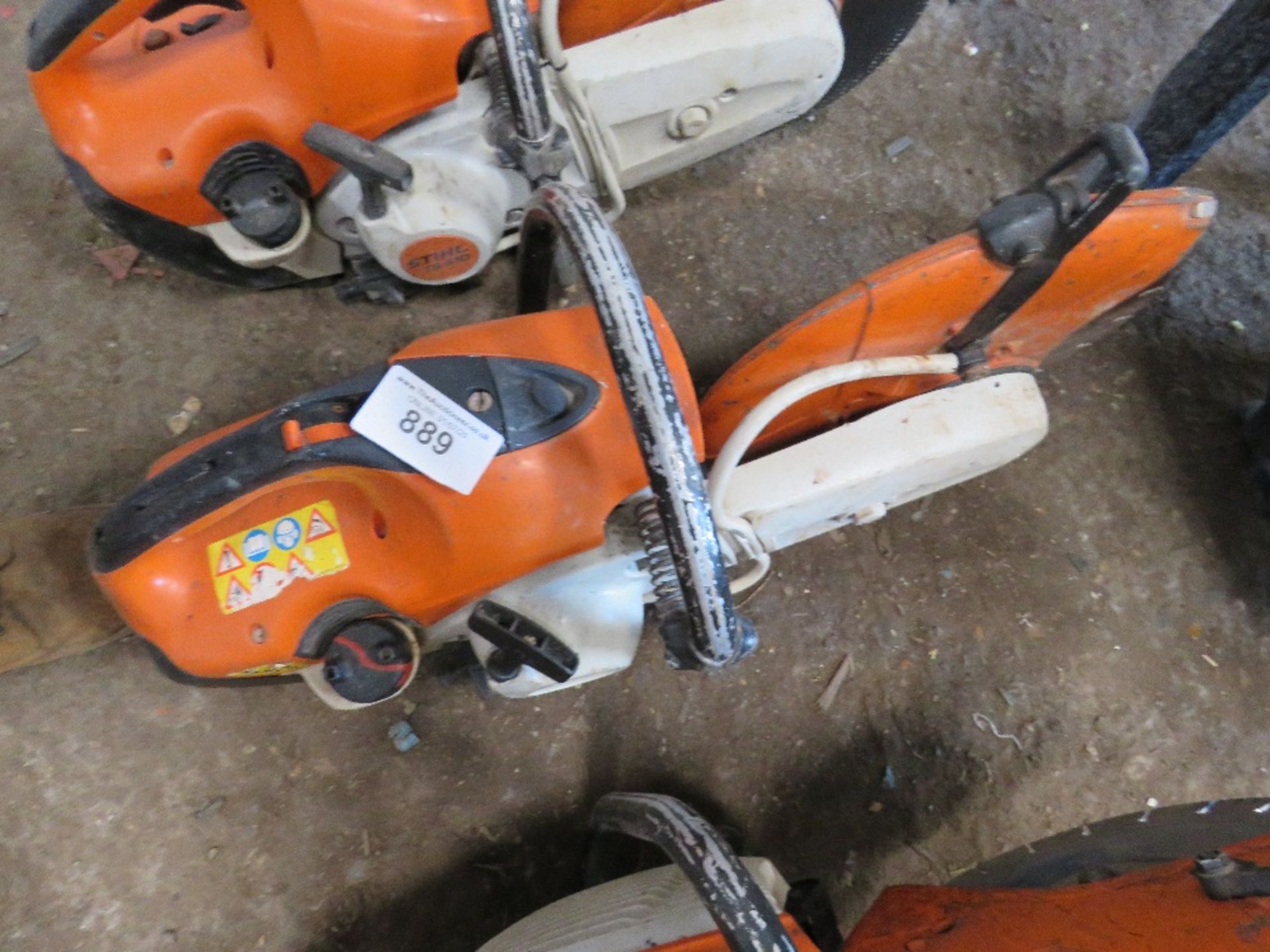 STIHL TS410 PETROL SAW. WHEN TESTED WAS SEEN TO RUN AND SHAFT TURNED