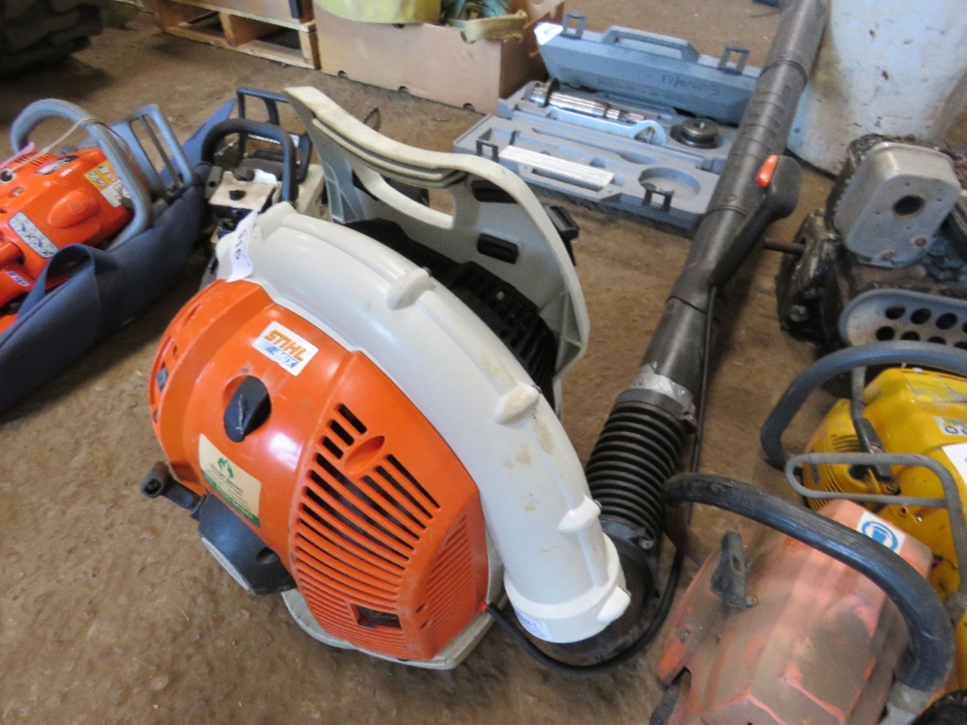 STIHL BR550 BACKPACK BLOWER - Image 2 of 2