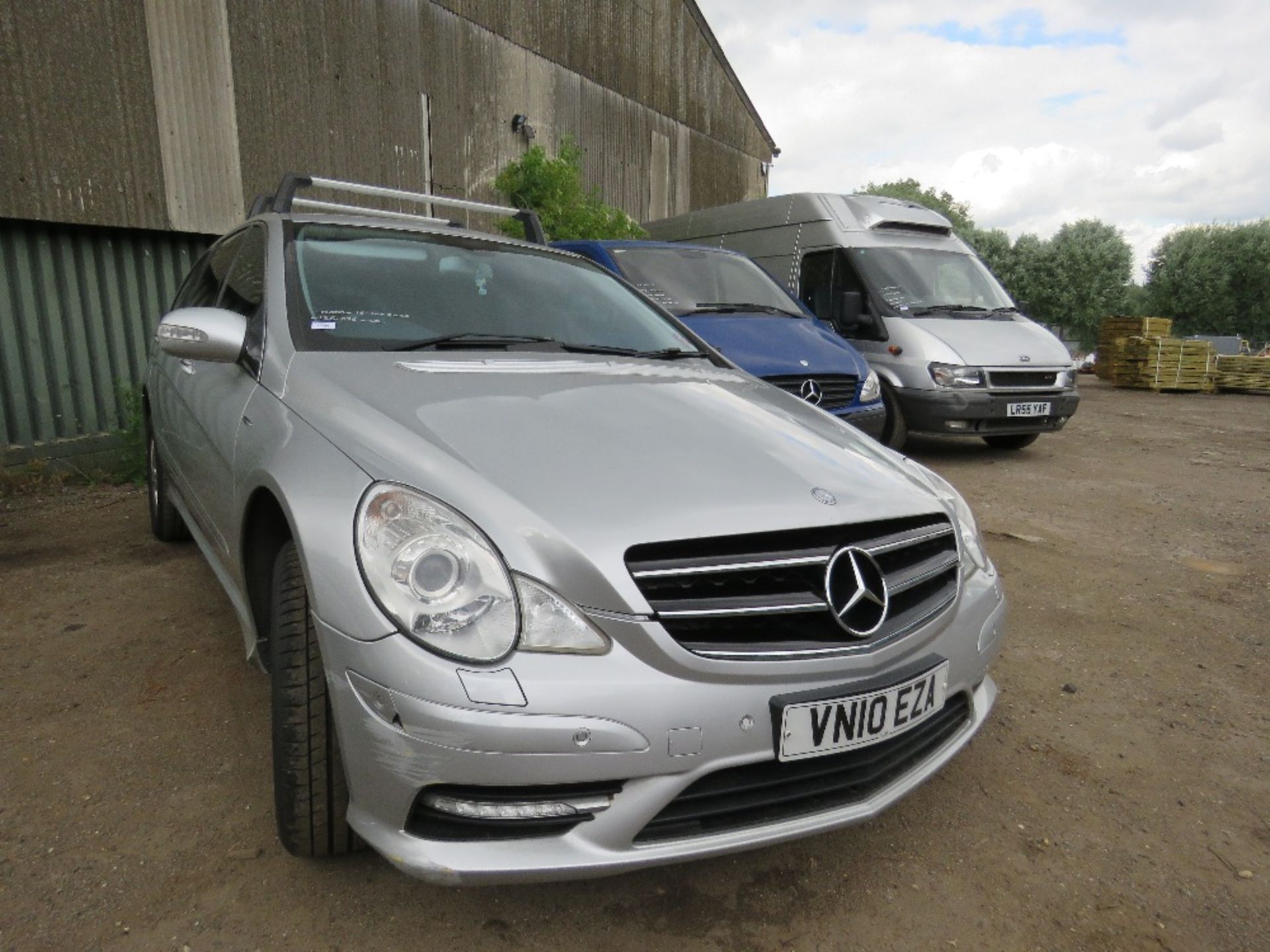 MERCEDES R350CDI 7 SEATER CAR REG:VN10 EZA. 128,098 REC MILES, 4MATIC GEARBOX. TESTED TILL 16/10/20