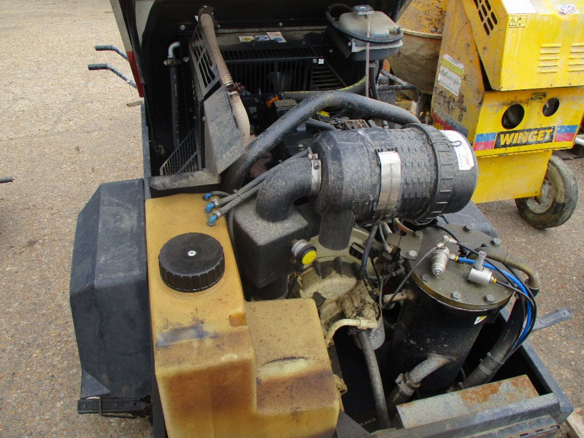 INGERSOLL RAND 731 COMPRESSOR YEAR 2011 SN:UN5731EFXBY322081. WHEN TESTED WAS SEEN TO RUN AND MAK - Image 3 of 3