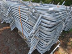 APPROX 35 X METAL PEDESTRIAN BARRIERS................................... ADDITIONAL TERMS: All items