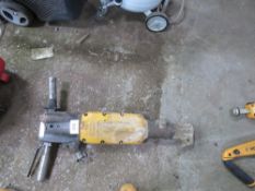 ATLAS COPCO AIR BREAKER, ANTI VIBE HANDLES