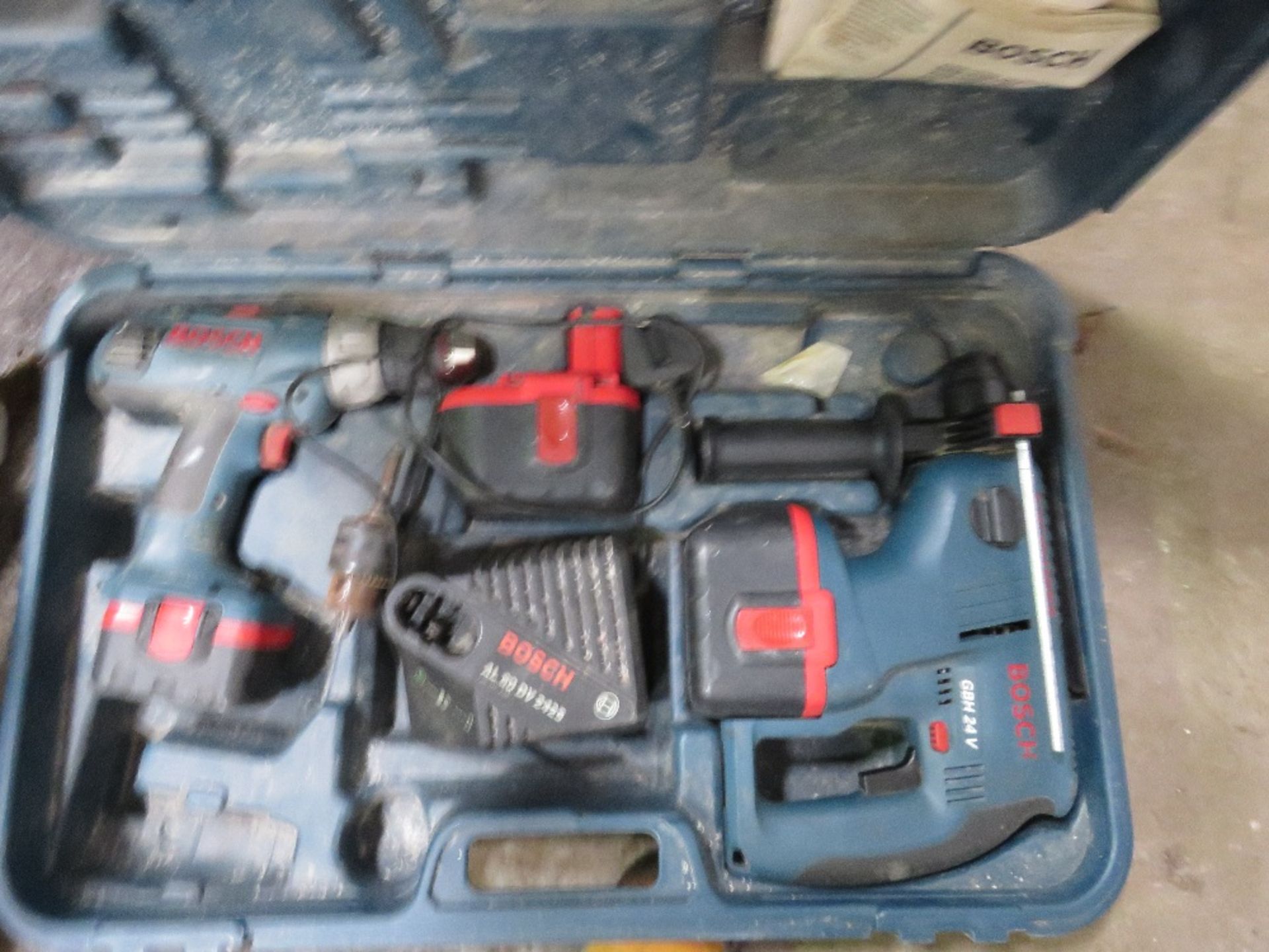 BOSCH 24VOLT BATTERY DRILL SET