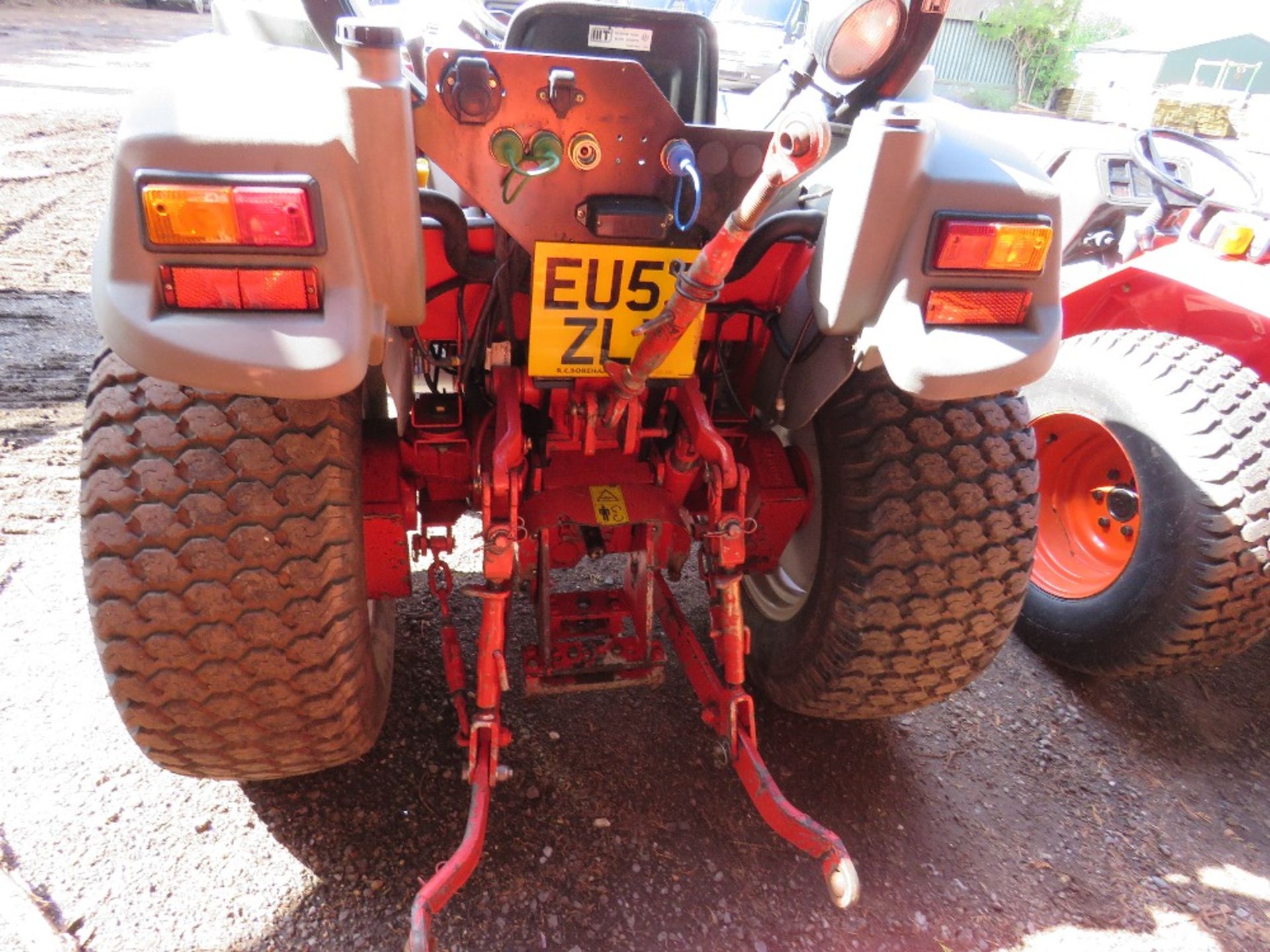 MCCORMICK GX45H 4WD TRACTOR ON GRASS TYRES. 545 REC HOURS. REG:EU53 ZLV WITH V5. HYDROSTATIC DRIVE. - Image 2 of 6