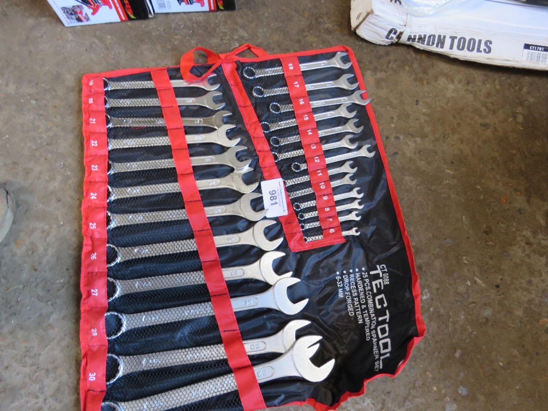 25 PIECE COMBINATION SPANNER SET - Image 2 of 2