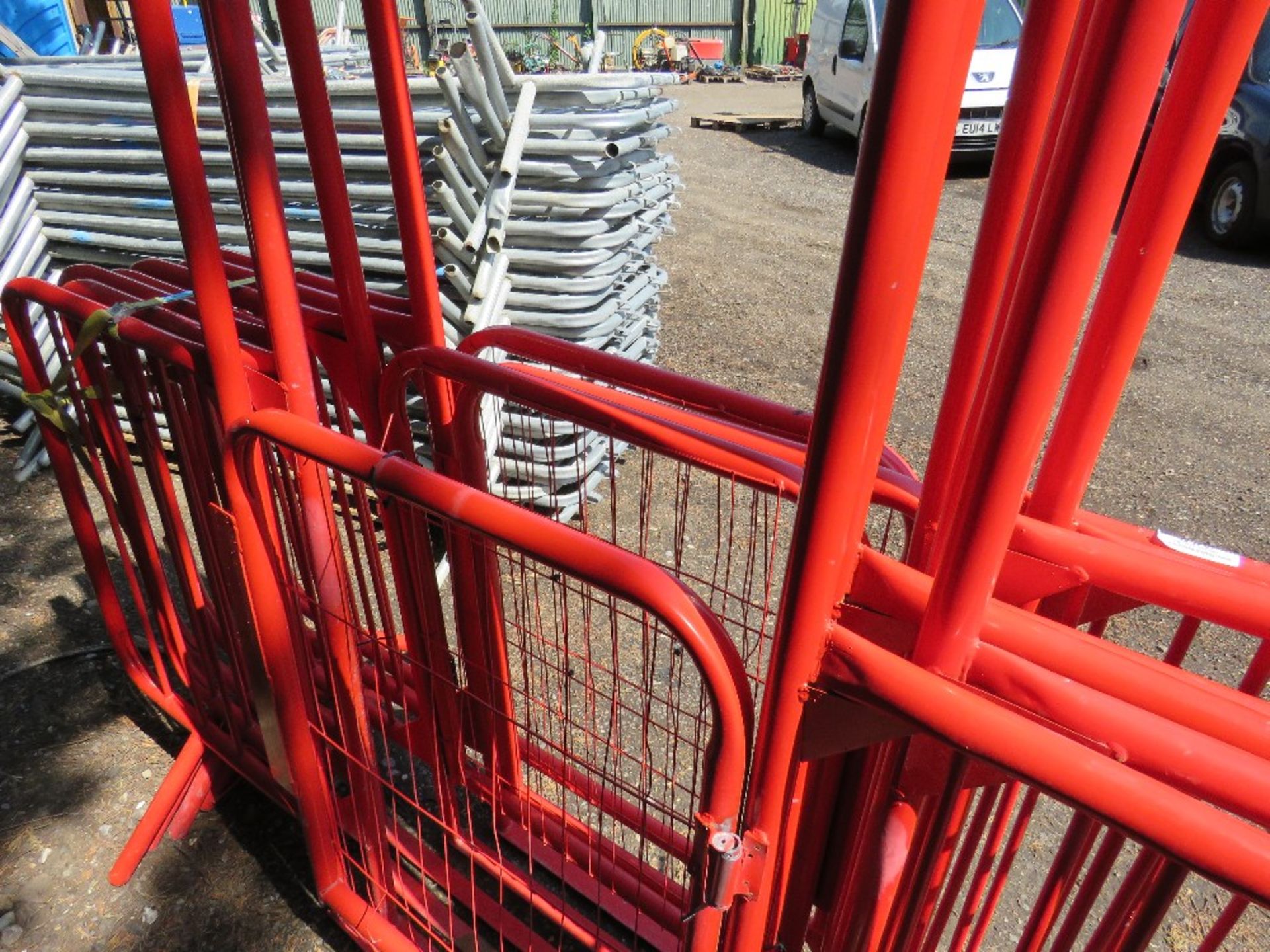 7 x red metal pedestrian barrier gangway panels, 4 with gates................................... - Image 4 of 4