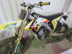 SUZUKI RMZ 250 TRIALS BIKE. WHEN TESTED WAS SEEN TO START AND DRIVE.