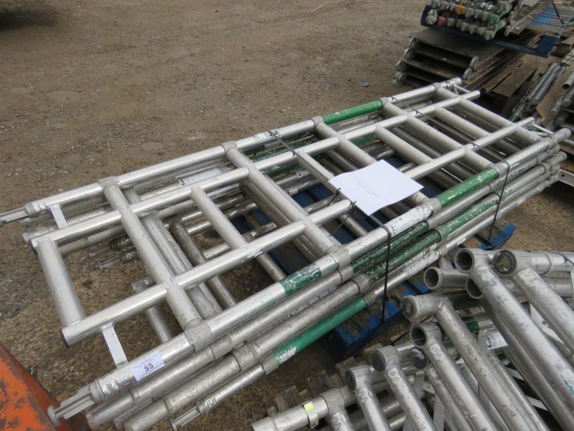7 X NARROW SCAFFOLD TOWER 5 RUNG FRAMES. DIRECT FROM LOCAL COMPANY DUE TO DEPOT CLOSURE