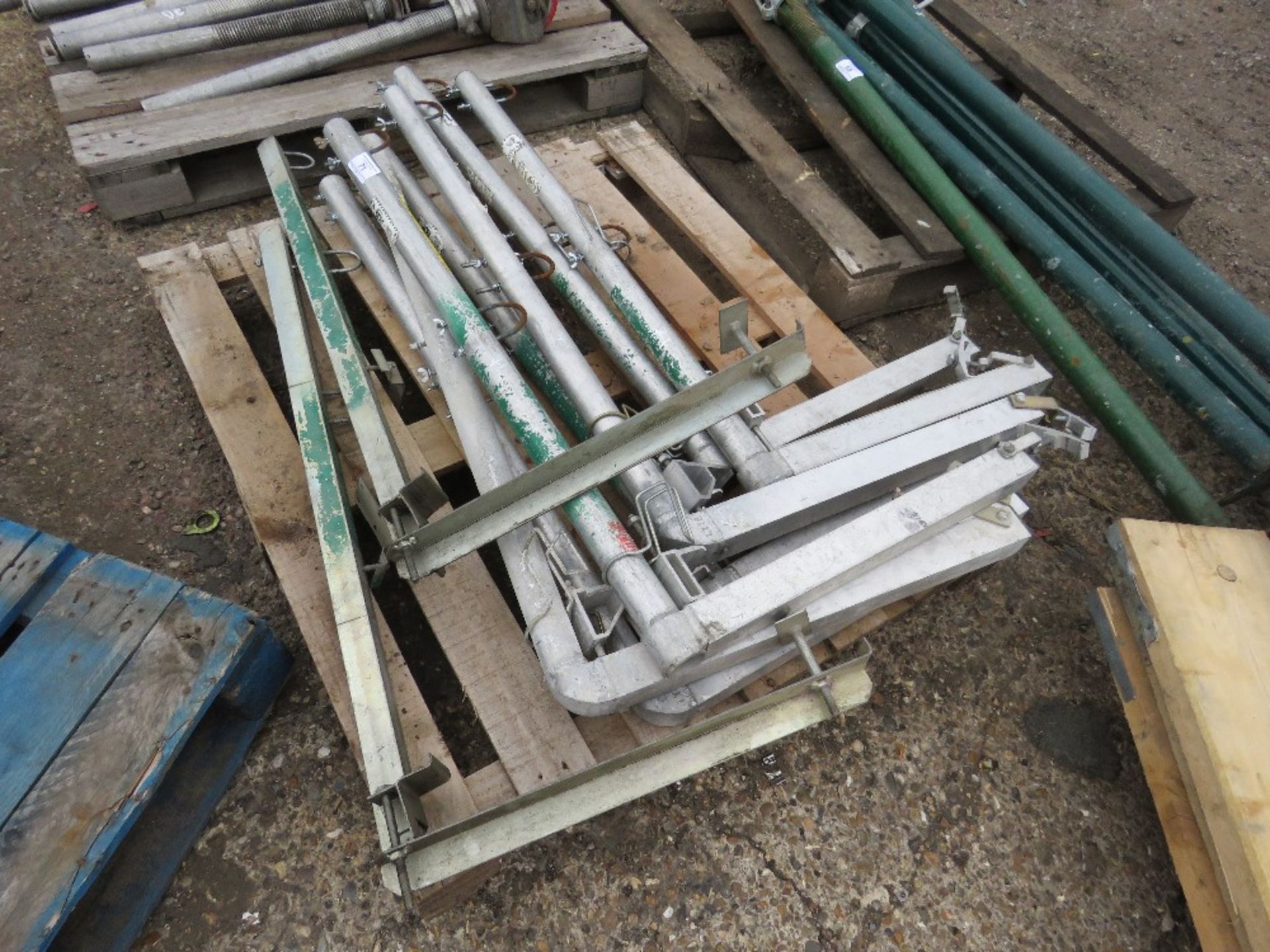 PALLET OF SCAFFOLD TOWER WHEELS AND BASE SUPPORTS. DIRECT FROM LOCAL COMPANY DUE TO DEPOT CLOSURE - Image 2 of 2