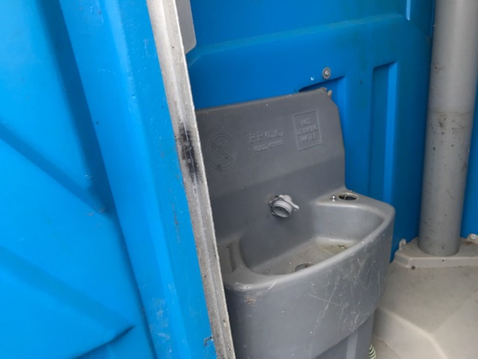 PORTABLE TOILET..FLOOR NEEDS ATTENTION - Image 4 of 5