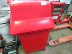 KADDI DIESEL BOWSER BARROW. WITH PUMP AND HOSE AND CONTAINS RED DIESEL. DIRECT EX LOCAL COMPANY DUE