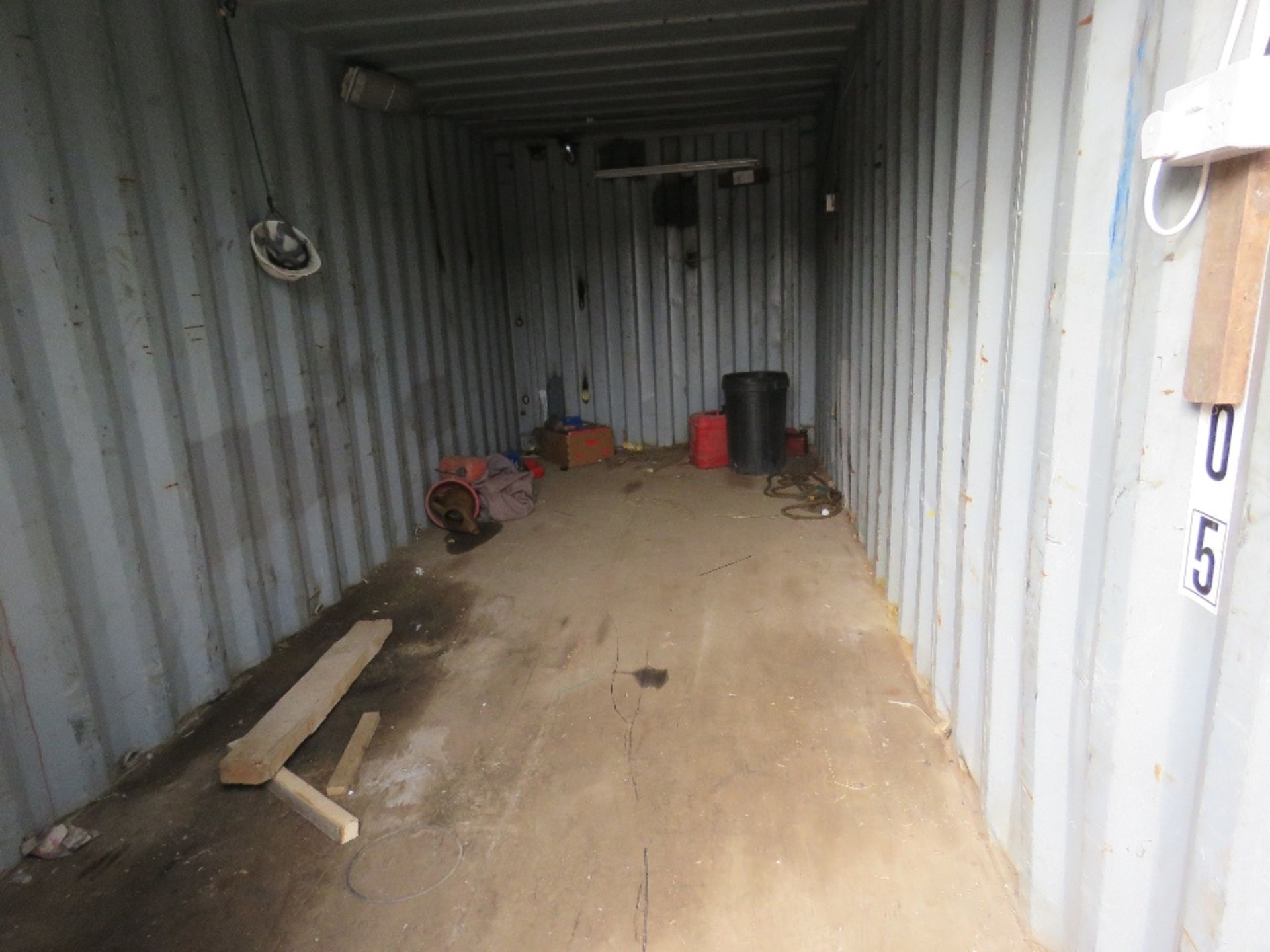 20FT GREY SECURE SHIPPING CONTAINER STORE. . KEY IN OFFICE. - Image 3 of 6