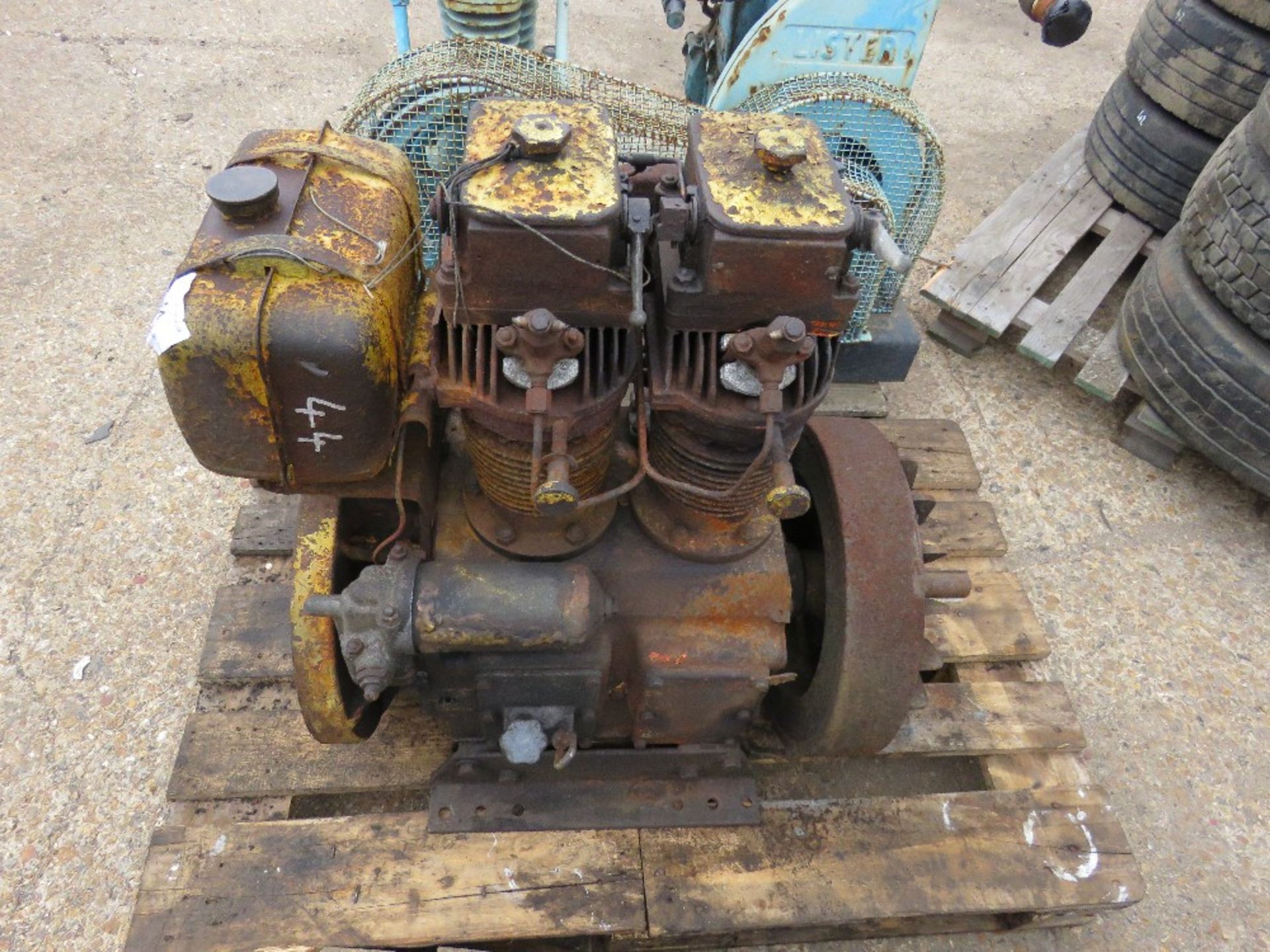 2 CYLINDER PTEER DIESEL ENGINE. - Image 2 of 2