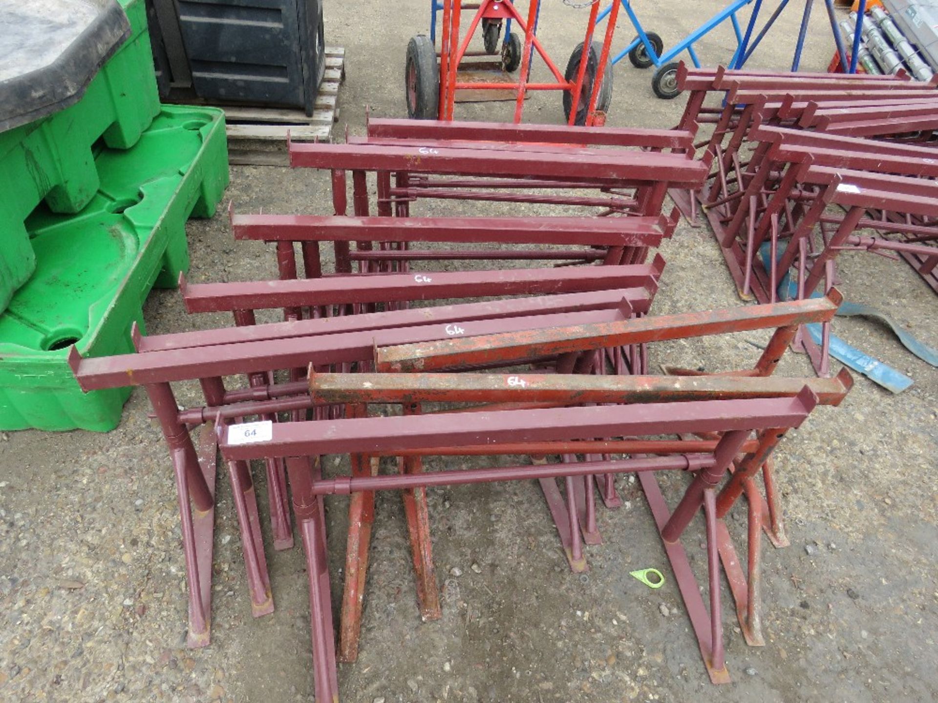 12 X SMALL SIZED BUILDER'S TRESTLES. 10 NEW, 2 USED