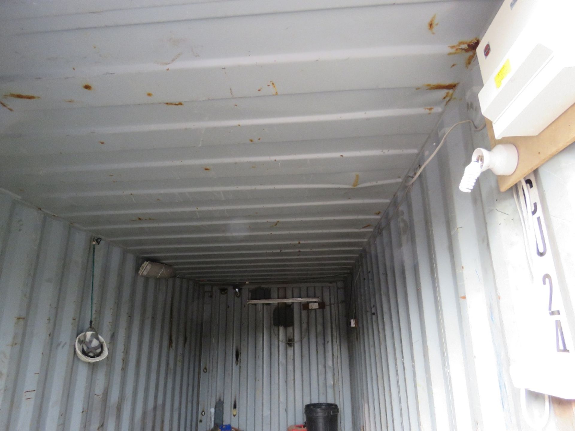 20FT GREY SECURE SHIPPING CONTAINER STORE. . KEY IN OFFICE. - Image 4 of 6