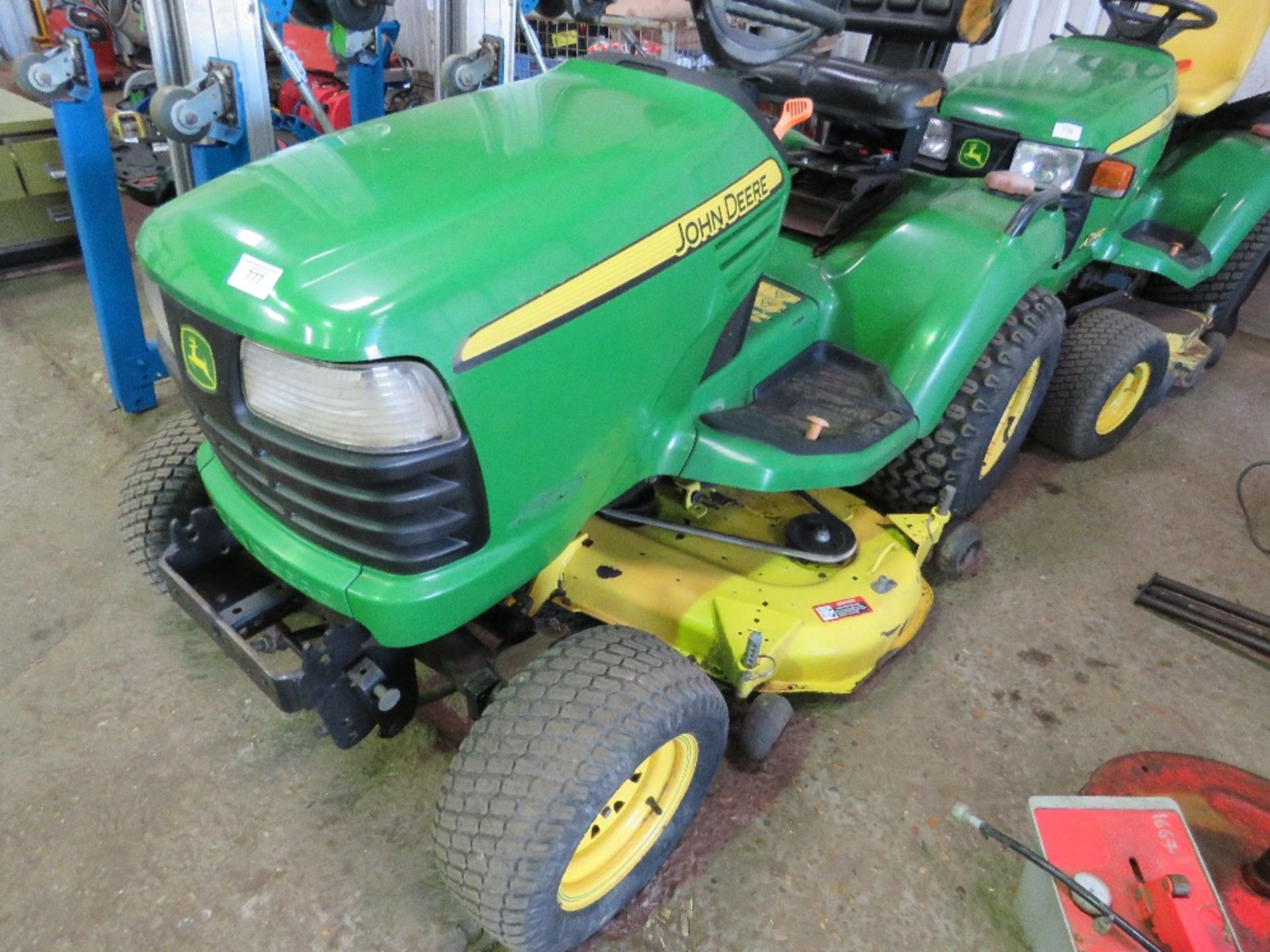 JOHN DEERE X748 4WD RIDE ON MOWER. WHEN TESTED WAS SEEN TO RUN, DRIVE, STEER AND MOWERS TURNED. - Image 2 of 5