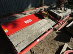 VOTEX TRACTOR MOUNTED TOPPER. 8FT WIDE APPROX. WITH A SPARE GEARBOX (BOUGHT AS A SPARE BUT NEVER INS