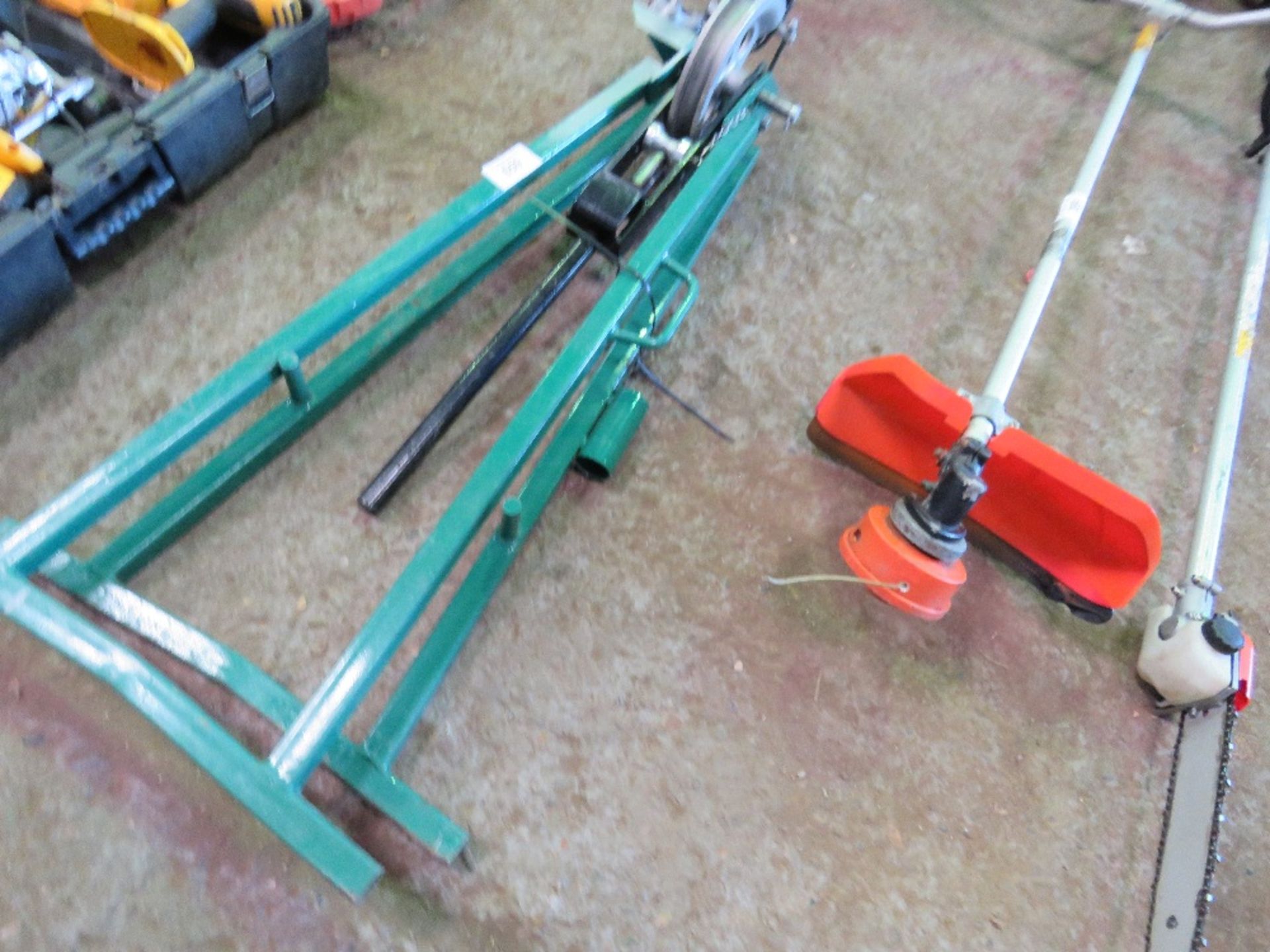 PIPE BENDING STAND. - Image 2 of 2